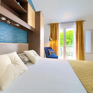 -krk Apartament